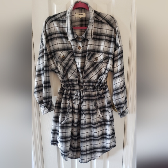 Ci Sono Dresses & Skirts - Flannel dress/shirt